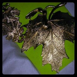 Les bernard signed vintage brooch and clip on ear.